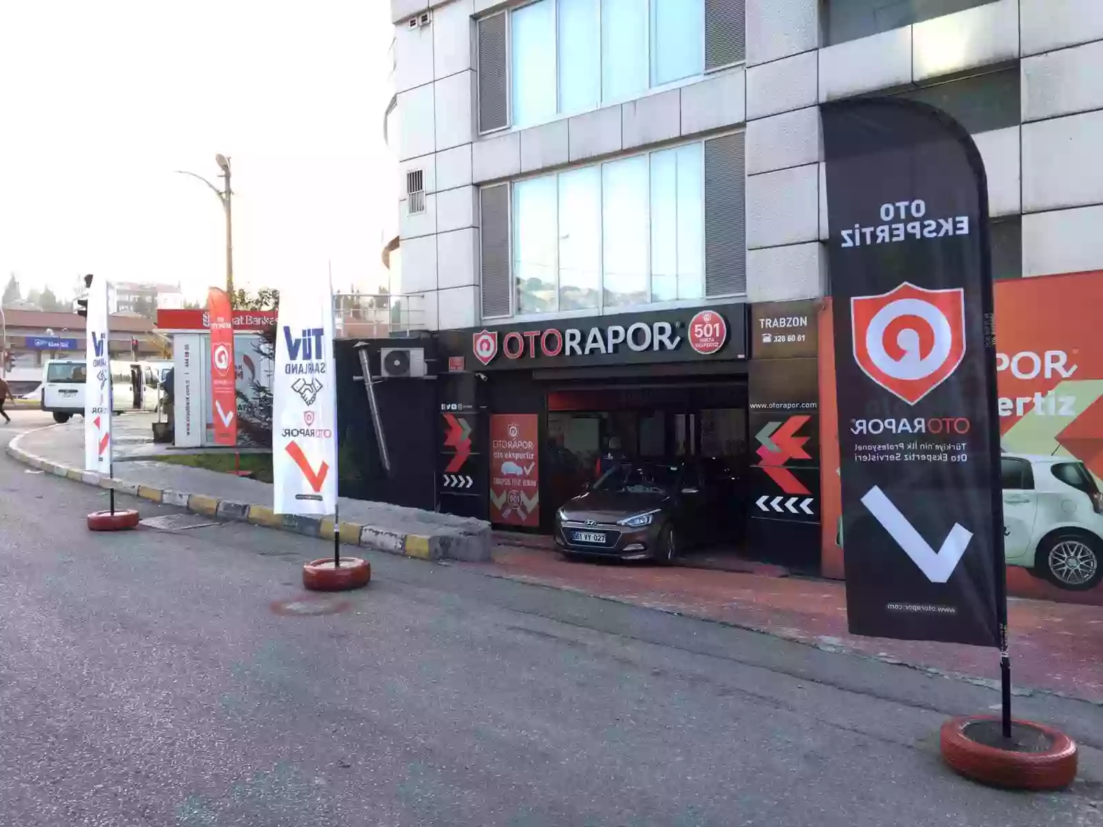 araba-computest-olta-bayragi